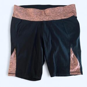 Livi Active Black Biker Shorts High Rise Size 18/20 Athleisure